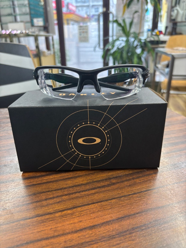 OAKLEYオークリー　FLAK2.0 度入り