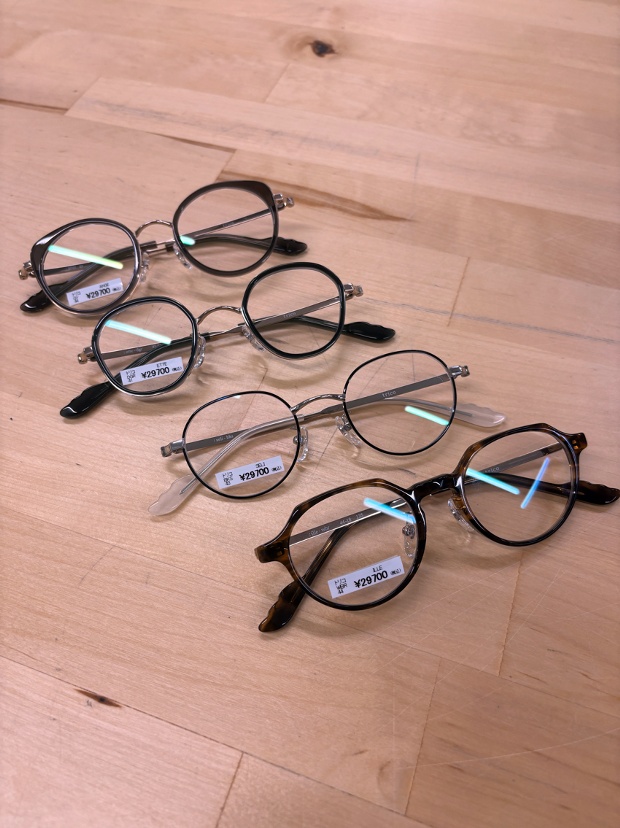 トリコ　trico メガネ