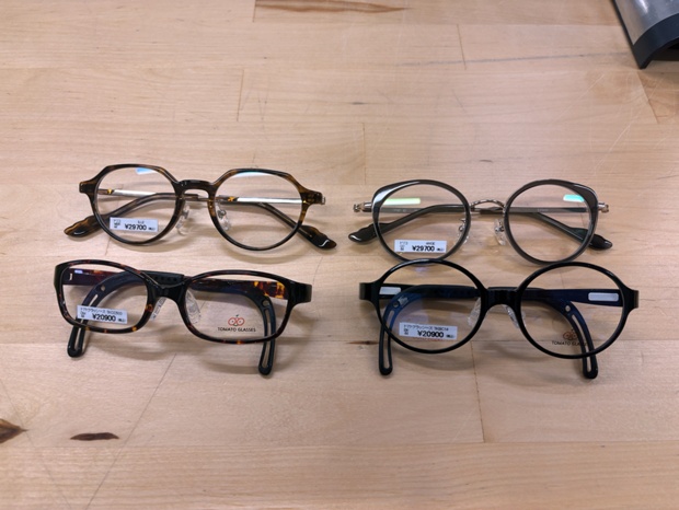 トリコ　trico メガネ