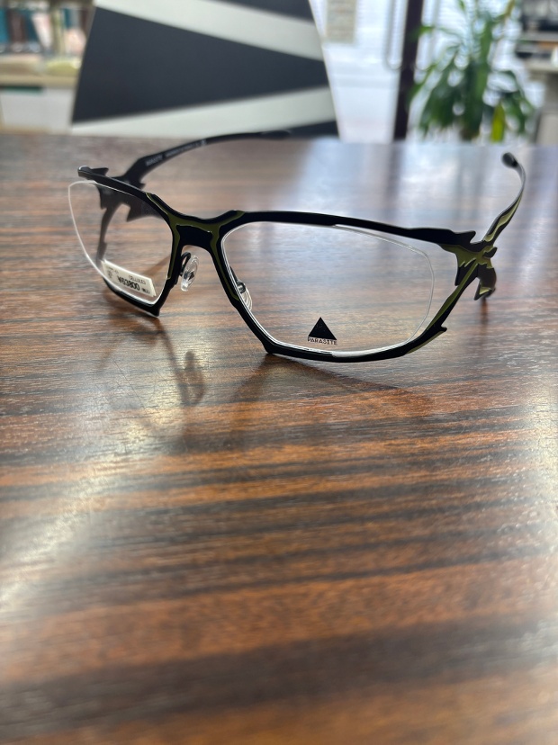 パラサイトparasite CELLULE3